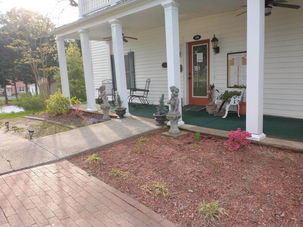 The Babcock House Bed & Breakfast Appomattox Exterior photo